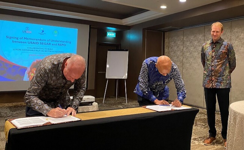 USAID SEGAR – RSPO Signed Cooperation to Support Sustainable Palm Oil Practices for the Smallholders